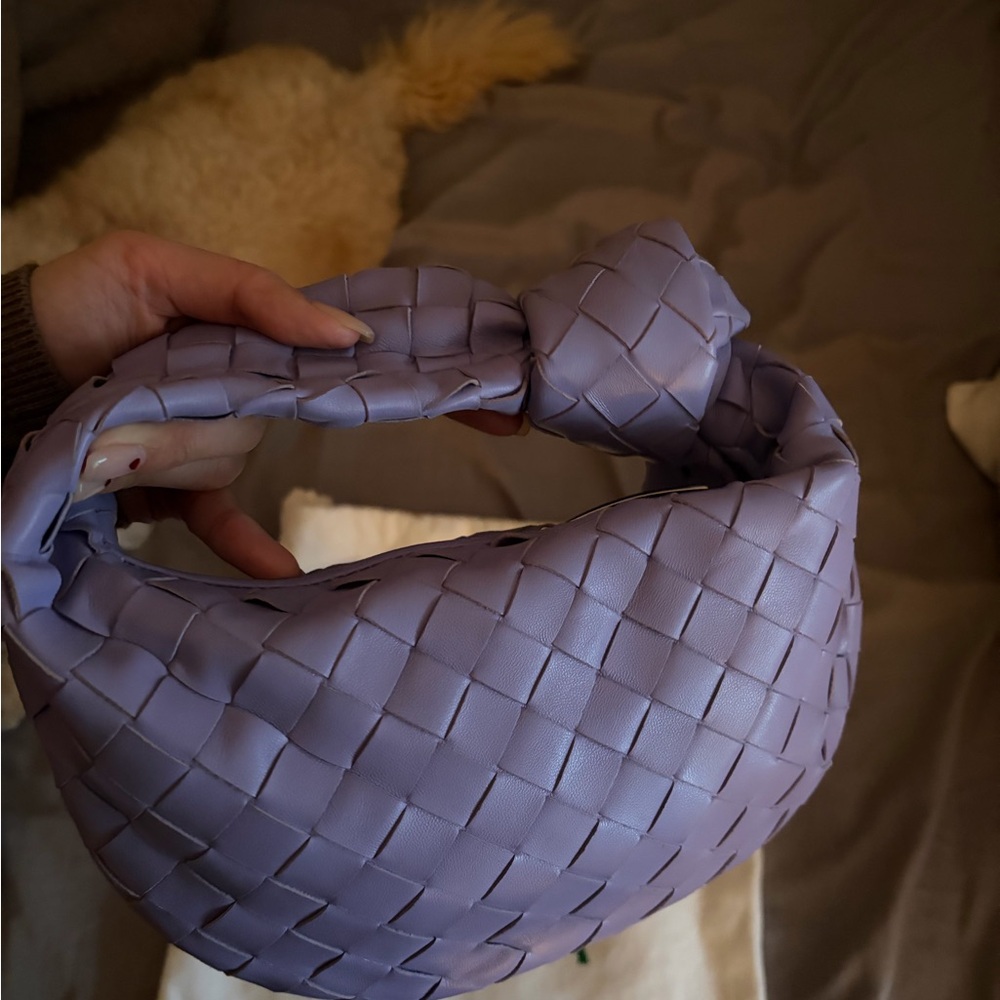 Bottega Veneta Lavender Intrecciato Mini Jodie Knot Handle Bag - Picture 3 of 5